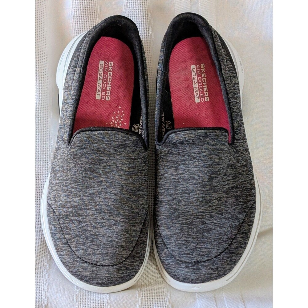 Skechers GO WALK 5 Women's Size 7 Slip On Walking Shoes Heathered Gray Black